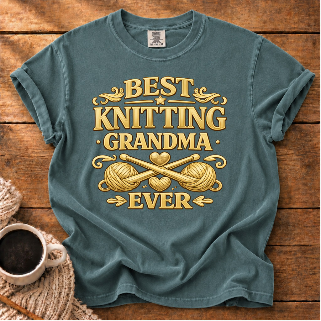 Best Knitting Grandma T-Shirt
